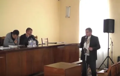 Пономарев: “Я не хочу возбуждать воспаленные умы патриотов”