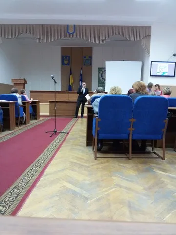 Співаковський просить уряд пришвидшити розробку механізму безкоштовної передачі ОСББ земельних ділянок