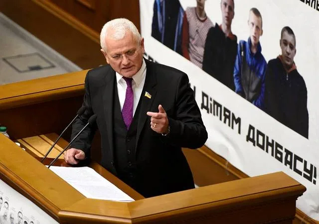На прохання Співаковського уряд виділить на соціальні об\’єкти Херсона 5 млн.гривень