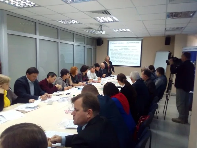 Лідери громад Херсонської області ініціюють проведення окремого засідання регіонального відділення Асоціації міст України по проблемам освіти
