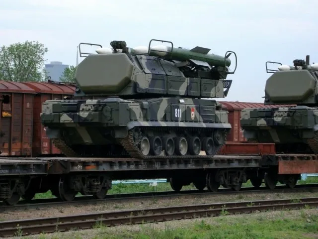 В Херсоне на боевое дежурство встали новый комплекс РЛС и дивизион ЗРК “БУК-М1”