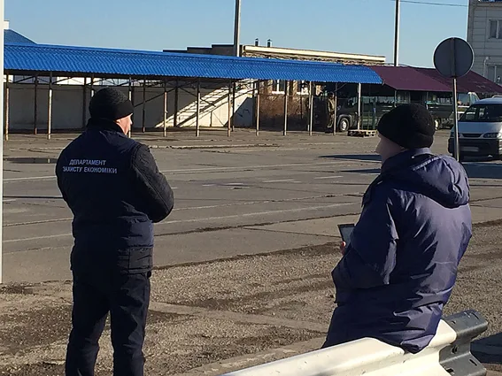 На “Чонгаре” задержали взяточников, которые наладили контрабанду в Крым