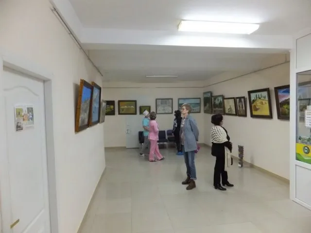 В Херсонском онкодиспансере открылась выставка художницы Раисы Танской