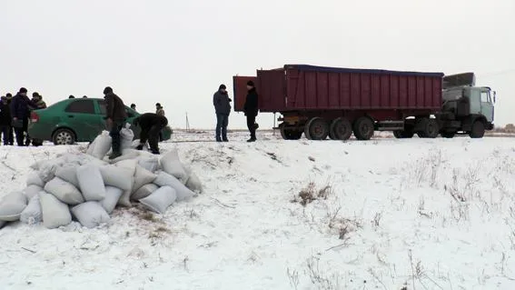 На Херсонщине задержали банду, грабившую склады и ангары фермеров