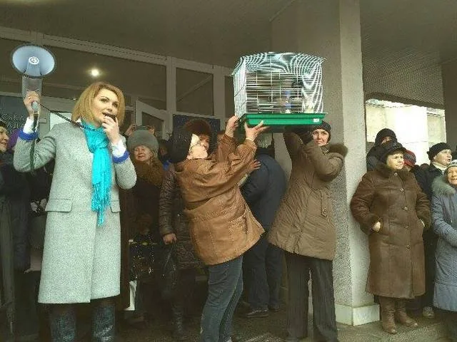 Горожане принесли крыс для Миколаенко