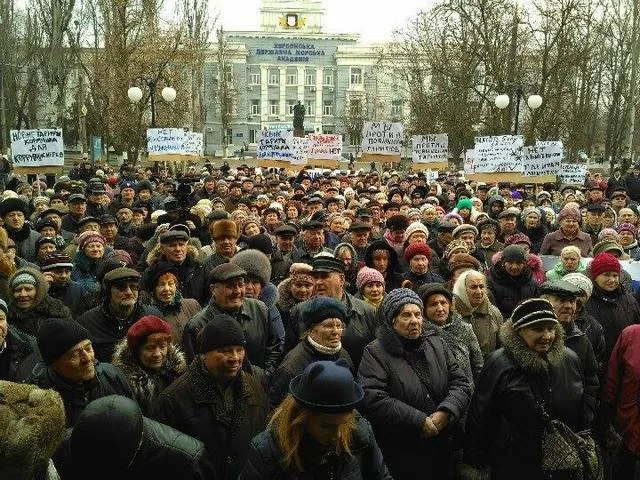 Горожане принесли крыс для Миколаенко