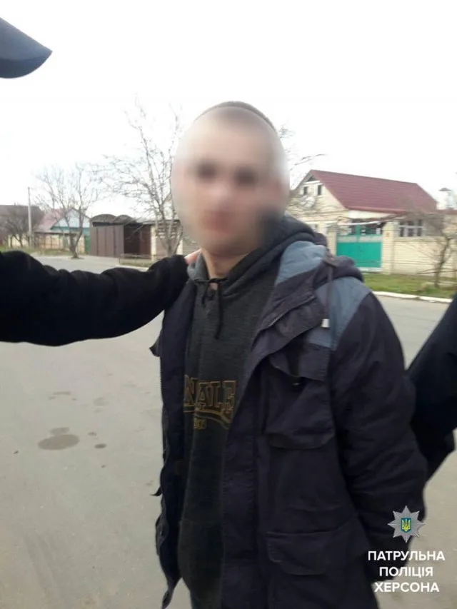 Херсонские патрульные за выходные 5 раз выявляли вещества, похожие на наркотики