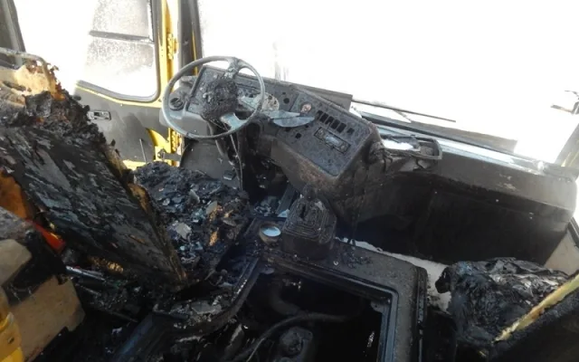 В Скадовске утром горел пассажирский автобус