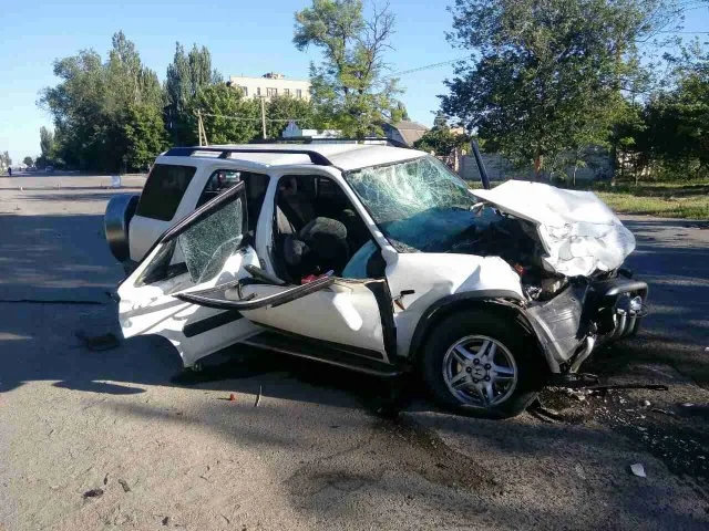 Полиция расследует причины ДТП в Геническе, во время котоого пострадали 4 человека