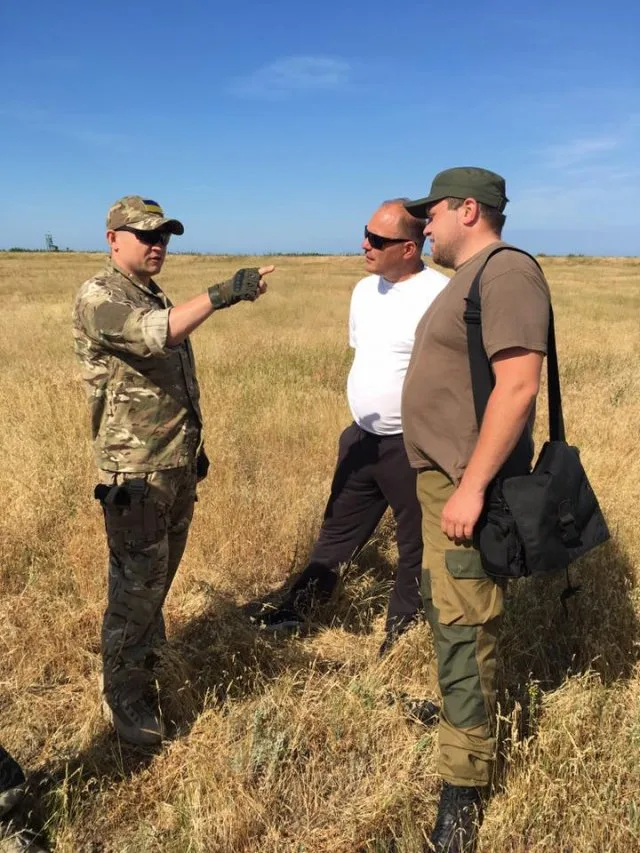 На Херсонщине  проходят совместные военные  учения 56-й бригады и территориальной обороны