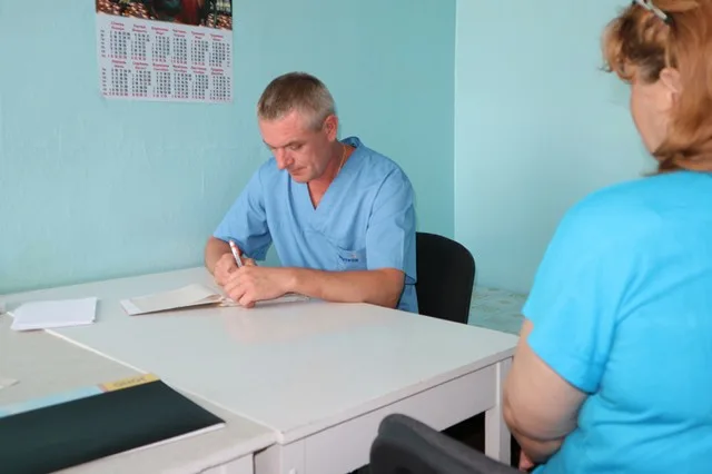 Специалисты Херсонского областного онкодиспансера провели диагностический прием в Большой Александровке