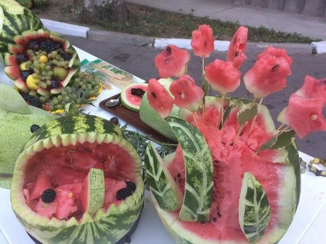 Скадовск порадовали не только зрелищами, но и дешевыми арбузами