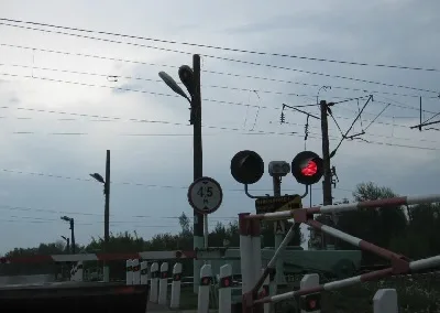 На Херсонщине автомобиль “влетел” в поезд