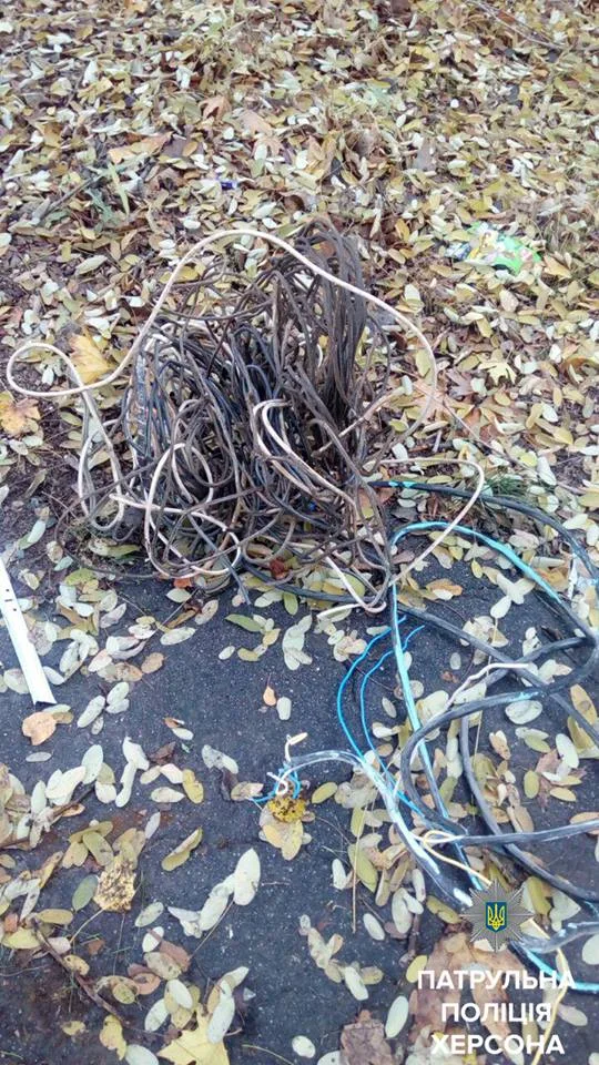 Патрульные задержали двух херсонцев, которые обворовали детский сад