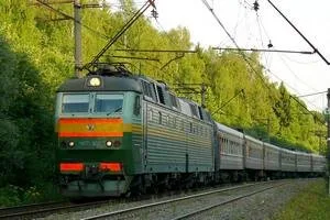 Херсонщине угрожает остановка движения пригородных поездов