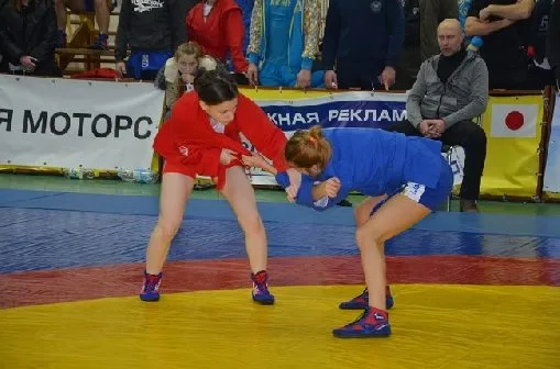 Херсонцы стали победителями чемпионата Украины по борьбе самбо