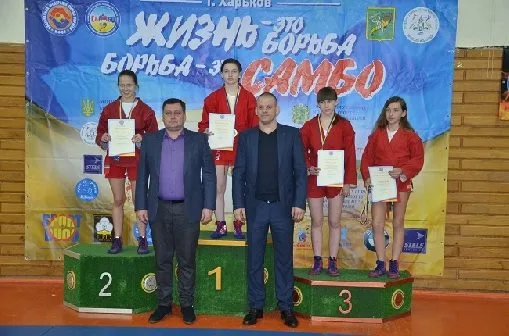 Херсонцы стали победителями чемпионата Украины по борьбе самбо