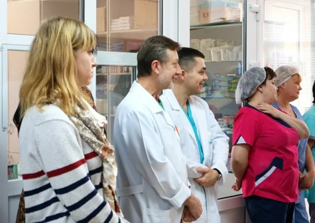 С любовью к жизни. Выставка фотоклуба “Парус” в Херсонском онкодиспансере