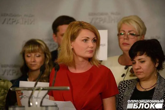 Анна Середа: «Украина вымирает. Потери свыше 500 человек каждый день»