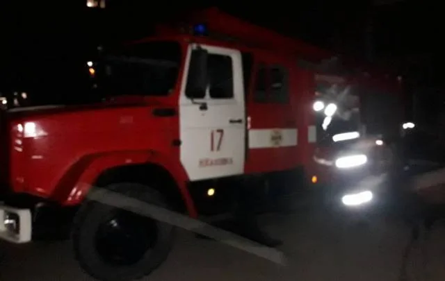 В Новой Каховке горел лифт многоэтажки
