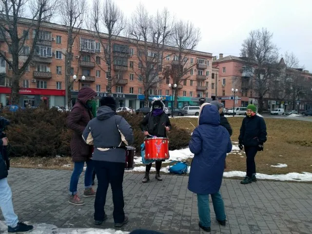 В Херсоне проходит Феминистский марш