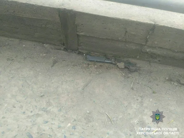 В Херсоне пассажир с ножем напал на таксиста