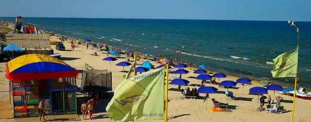 Азовское море  “закипело” от курортников