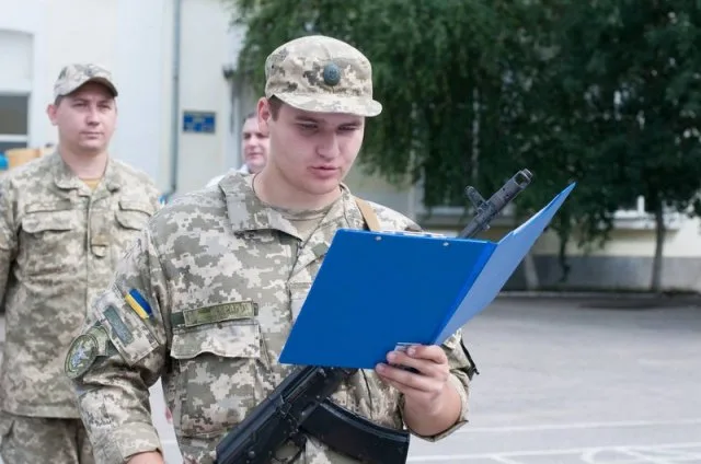 В Херсоне приняли присягу 20 офицеров-запаса – военные психологи