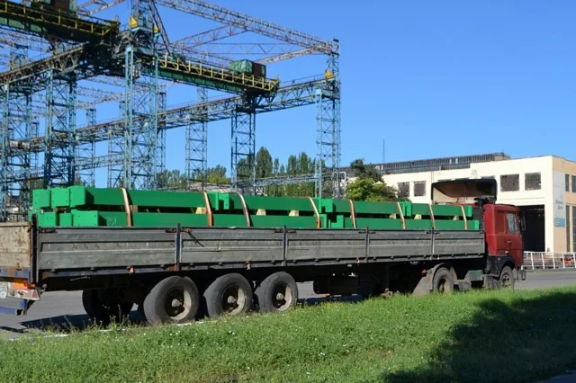 Смарт Меритайм Групп отправила на ЮГОК первую партию металлоконструкций