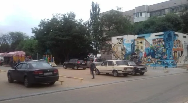 В Херсоне к Дню города электроподстанцию превратили в арт-объект