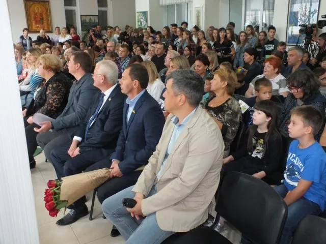 Сегодня презентовали новый учебный корпус в херсонской Школе гуманитарного труда