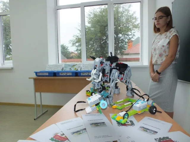 Сегодня презентовали новый учебный корпус в херсонской Школе гуманитарного труда