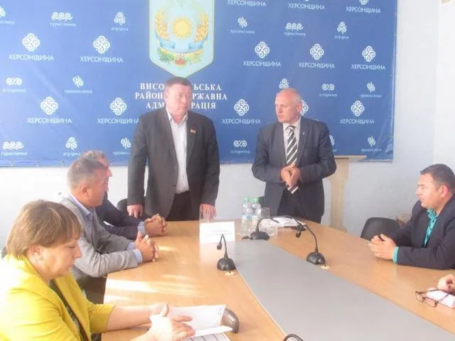 В Высокопольском районе назревает социальный бунт