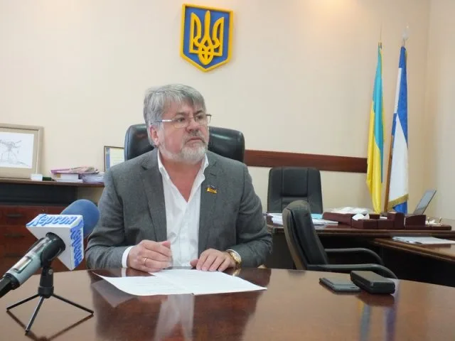 Замглавы Херсонского облсовета утверждает, что депутат Дроговоз украл на поставках молочной продукции миллион гривен