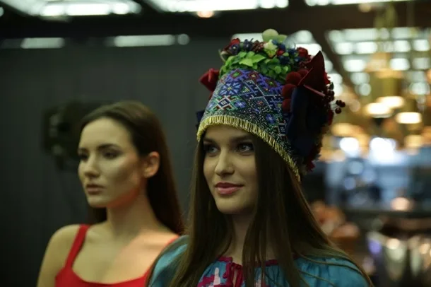 Красавица из села на Херсонщине улетела в Китай за короной Мисс Мира-2018