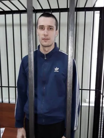 В РФ суд объявил приговор херсонцу Александру Шумкову