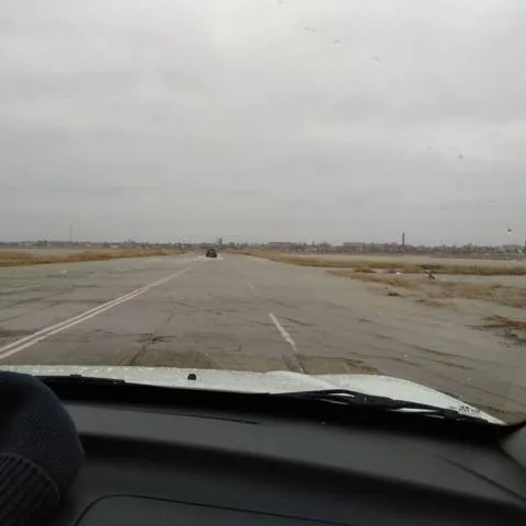 Дорогу на Арабатскую Стрелку между мостами залило