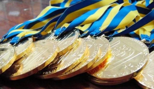 Каховский исполком поднял вопрос о поощрении спортсменов