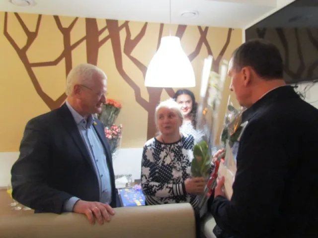 В ХГУ поздравляли с почтенным юбилеем профессора кафедры славянской филологии