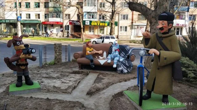 У однго из херсонских кафе “поселились” герои “Простоквашино”