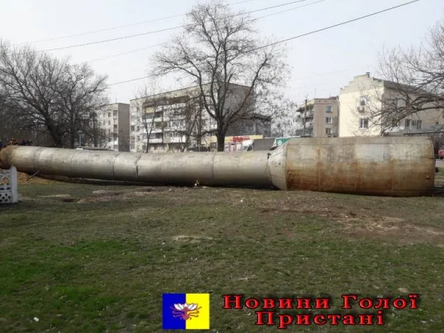 В центре Голой Пристани снесли водонапорную башню