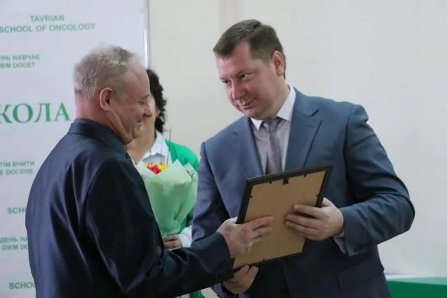 Сегодня на коллегии в облонкодиспансере награждали медиков