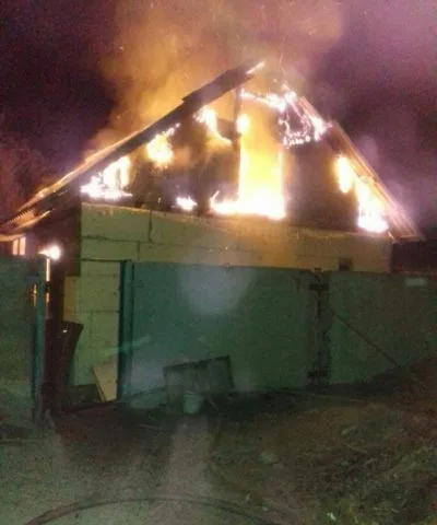 Ликвидировано два пожара хозяйственных сооружений