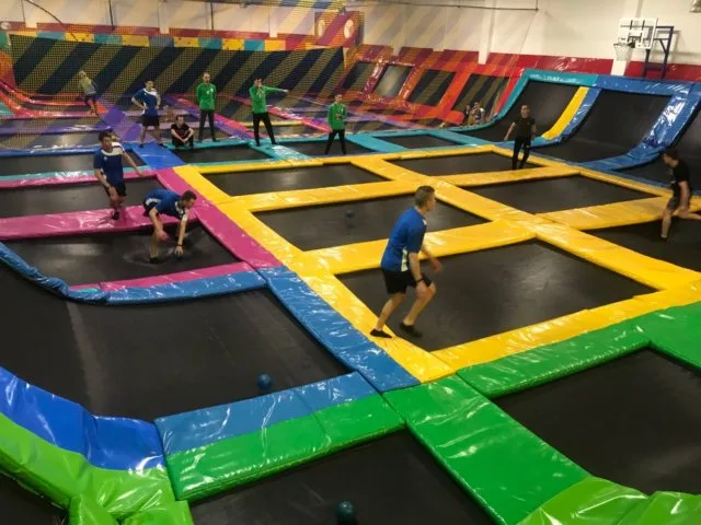 Студенты Херсона играли в Dodgeball в комплексе JUMP PARK