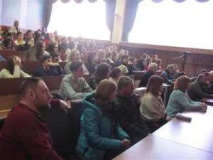 В Херсоне презентовали книгу «Война, которой не было. Хроника Иловайской трагедии»