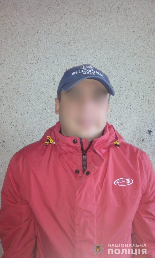 На Херсонщине полиция задержала жителя Казахстана, которого разыскивал Интерпол