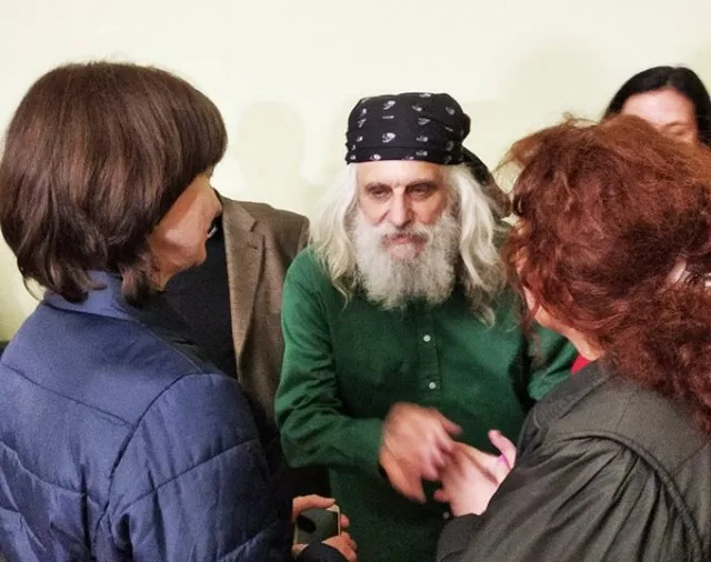 В Нововй Каховке пообщались с известным художником Львом Скопом