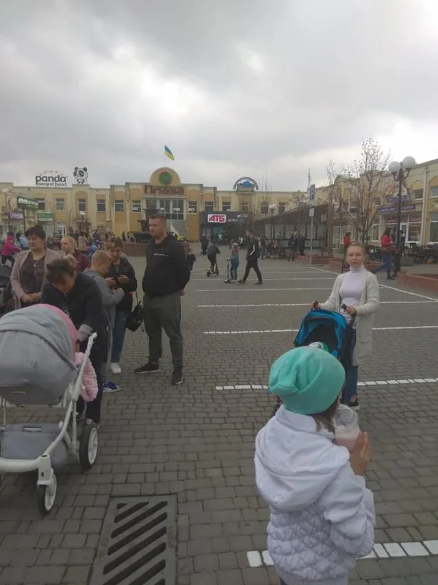 В Херсоне собирали подписи и протестовали против новой автостоянки