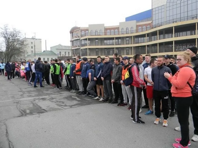 В Херсоне прошла уличная акция «Быть здоровым – значит быть свободным»