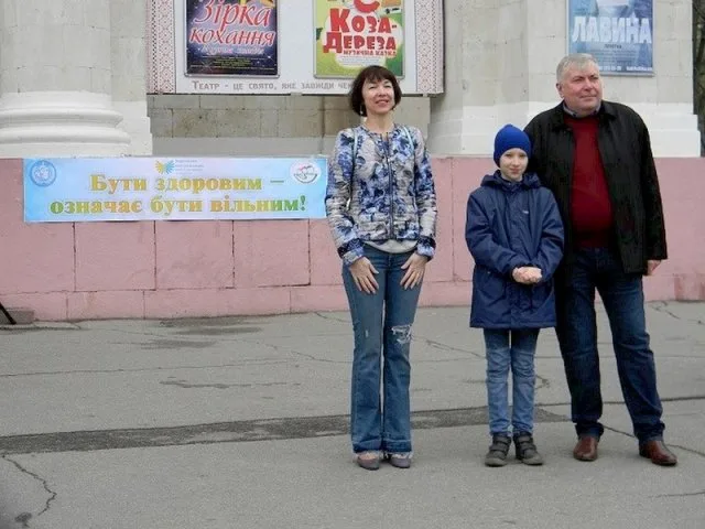 В Херсоне прошла уличная акция «Быть здоровым – значит быть свободным»